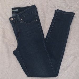 Levi’s 311 shaping skinny jeans